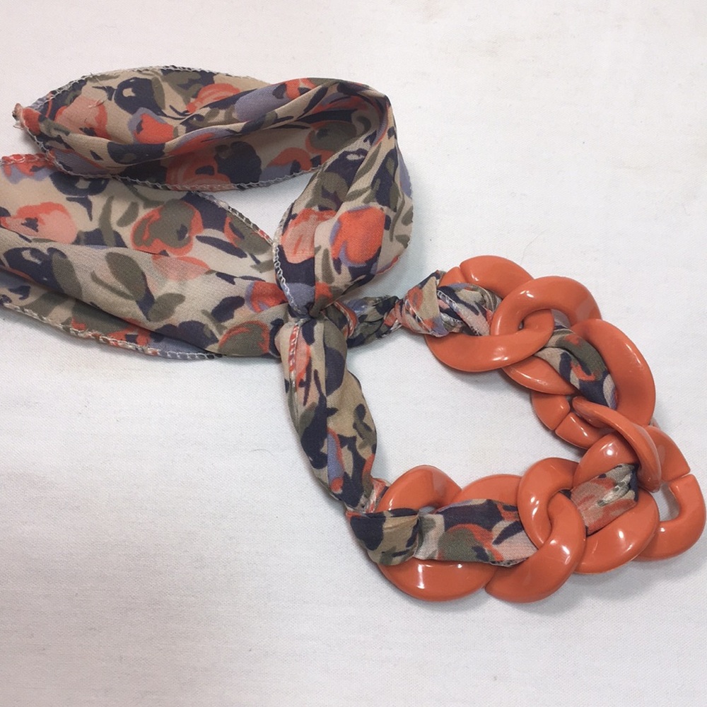 Statement bracelet - Picture 2 of 2